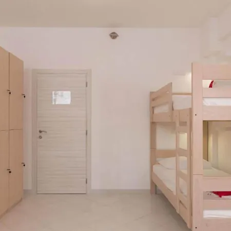 Free Bird - Bed In Seven Bed Mixed 1 Tatil Evi *